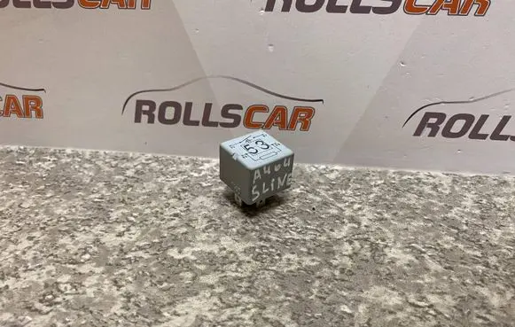 Audi A4 S4 B6 8E 8H Other relay 141951253B