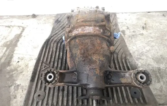 Rear differential
