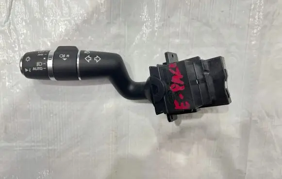 Jaguar E-Pace Indicator stalk