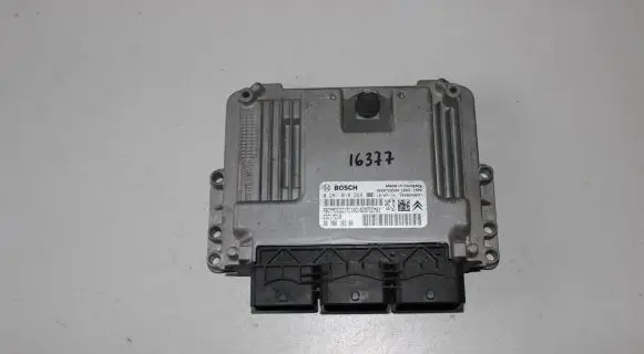 Peugeot 208 Engine control unit/module 9678818280 9666729580 0281018228