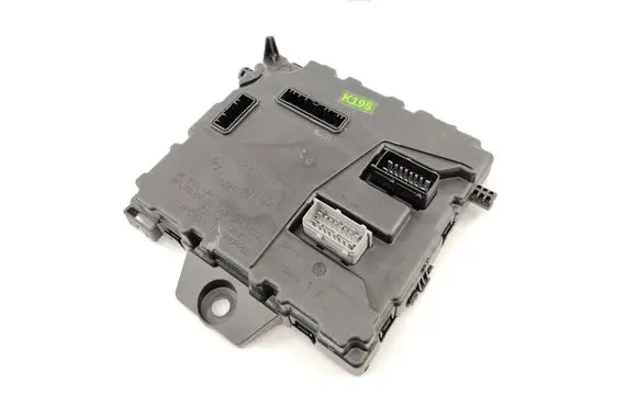 Renault Master III Comfort/convenience module 284B18927R