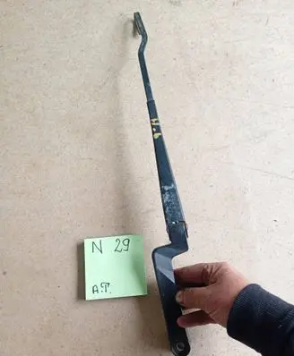 Audi A4 S4 B5 8D Front wiper blade arm 45674567