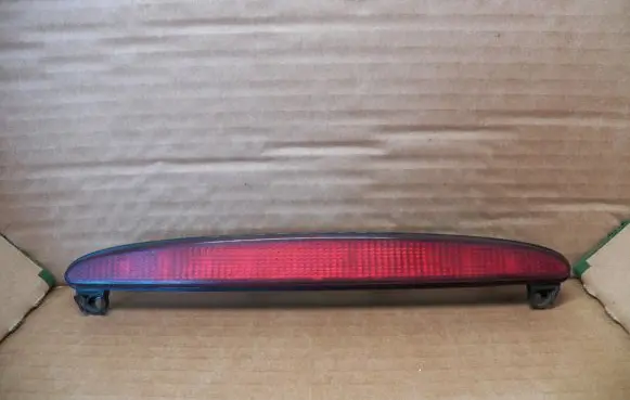 Iveco Daily 6th gen Third/center stoplight 465609999