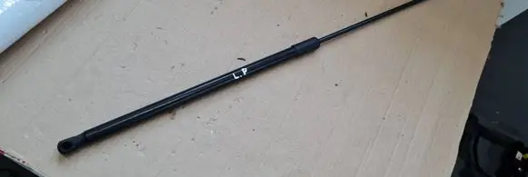 Audi A7 S7 4K8 Front bonnet/hood damper/strut 4K0823359