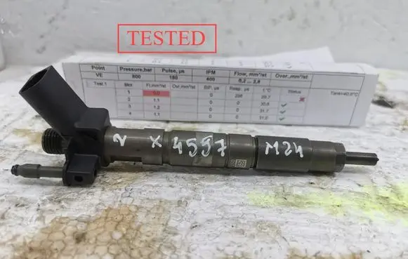 BMW 5 F10 F11 Fuel injector 7823461