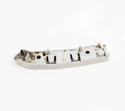 Front bumper mounting bracket