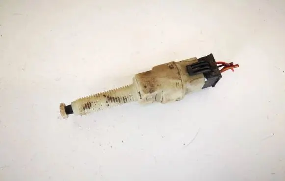 Volkswagen PASSAT B5.5 Brake pedal sensor switch 4a0945515a