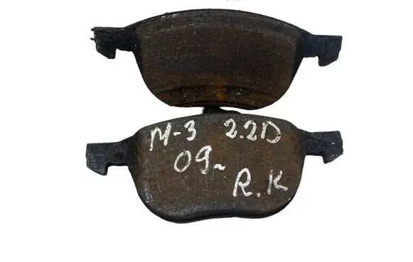 Mazda 3 II Brake pads (front) 90R01018328 M11091