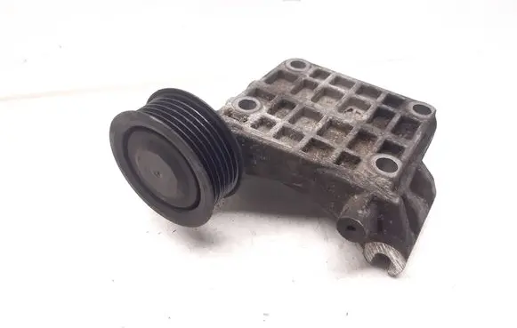 Audi A4 S4 B7 8E 8H Engine mounting bracket 059903143K