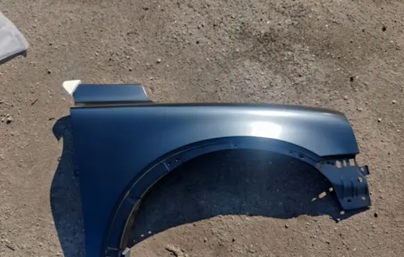 Volvo XC90 Fender