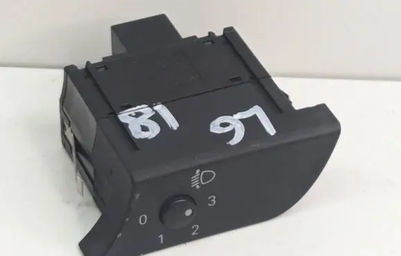 Audi A4 S4 B6 8E 8H Headlight level height control switch 8E1919094