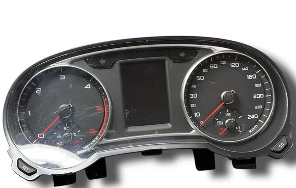 Audi A1 Clock T1403 8X0920930J