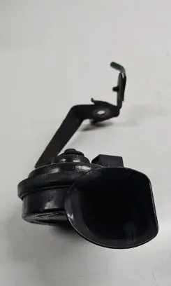 Volkswagen PASSAT B6 Horn signal