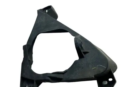 Mazda 5 Fog light bracket C51551690