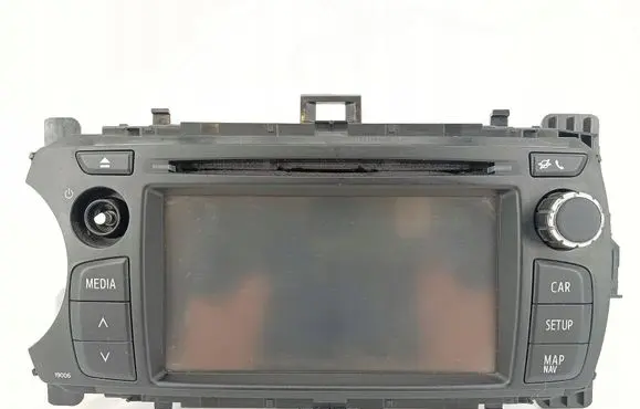 Toyota Yaris Radio/CD/DVD/GPS head unit 861400D010