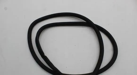 Volkswagen Polo VI Front door rubber seal 2GS867912B