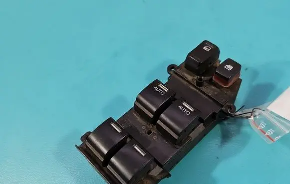 Honda CR-V Electric window control switch 35750SWAG011M2 IMPRK1578817