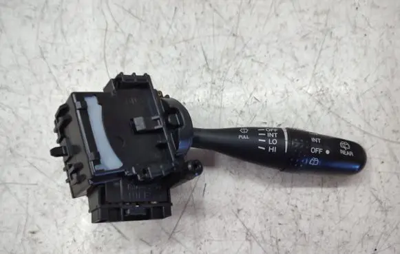 Suzuki Grand Vitara II Wiper control stalk