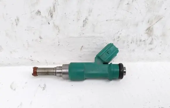 Lexus RX III Fuel injector 232500P010 157002108