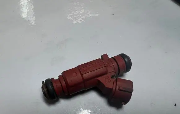 Nissan Primera Fuel injector 166009F600 0280155940