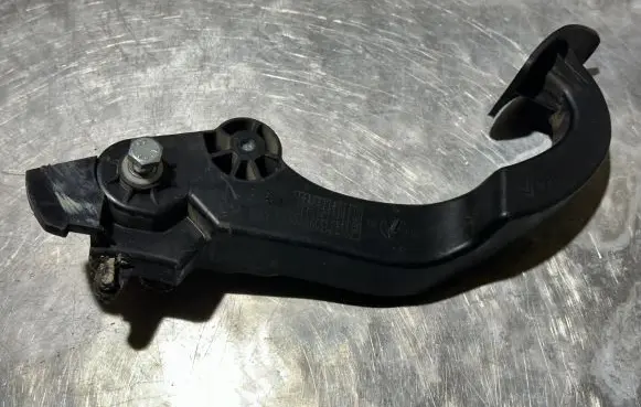 Clutch pedal