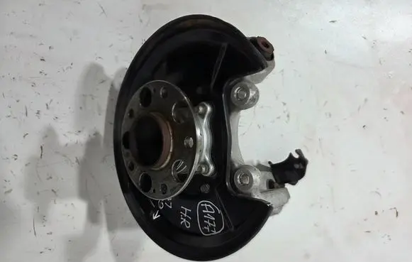Honda Accord Rear wheel hub spindle/knuckle A177
