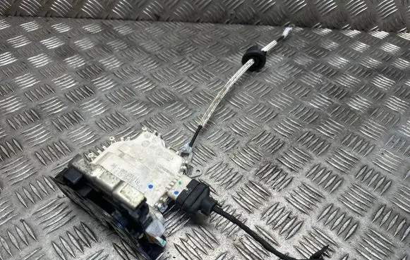 Audi Q5 SQ5 Rear door lock 8K0839016C