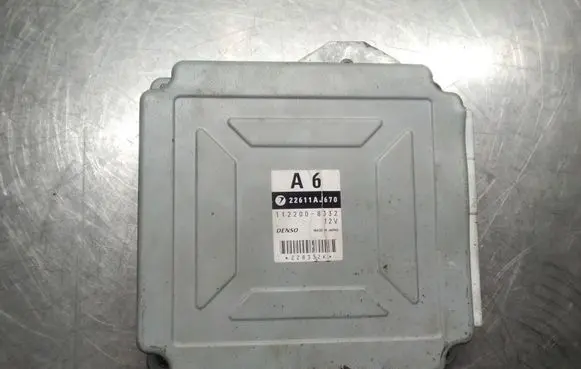 Subaru Legacy Engine control unit/module 22611AJ670 1122008332