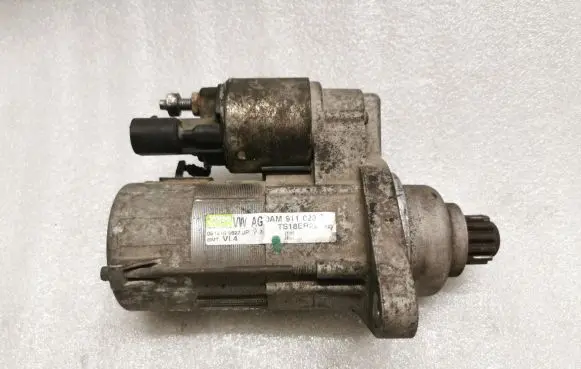Volkswagen Caddy Starter motor 0AM911023L