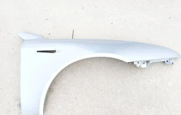 Alfa Romeo 159 Fender Sidabrine
