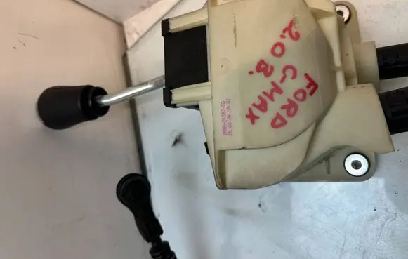 Ford C-MAX I Gear shifter/selector 3m5r7e395pa