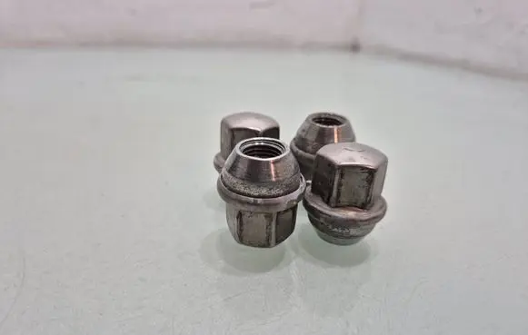 Dodge Charger Nuts/bolts 