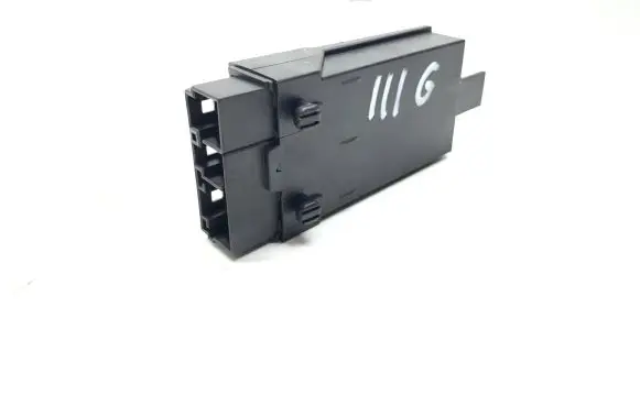 BMW 5 F10 F11 Seat heating relay 9216468 01469011