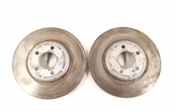 Mercedes-Benz C W205 Rear brake disc 0004230712 A0004230712