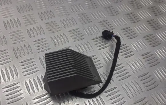 Audi A2 Heater blower motor/fan resistor 1J0971838
