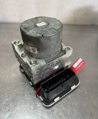 Skoda Octavia Mk3 (5E) Master brake cylinder