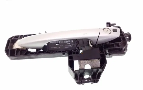 Mercedes-Benz E W212 Front door exterior handle A2047601534 A358401 A34550101
