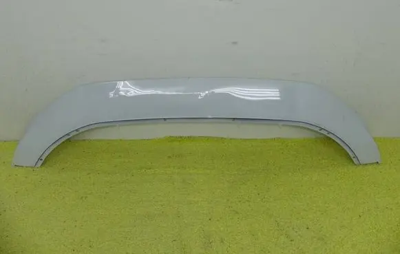 Audi Q6 e-tron Front bumper lip 85H807733A