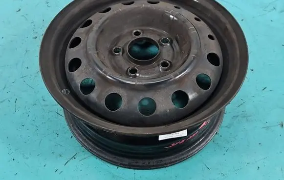 Hyundai i30 R15 steel rim IMPRK1567715