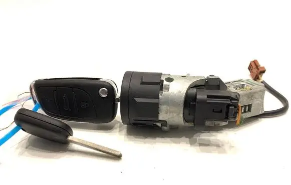 Citroen C4 II Ignition lock N05038239663123380