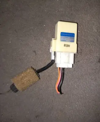 Subaru Legacy Interior temperature sensor 73540AG010