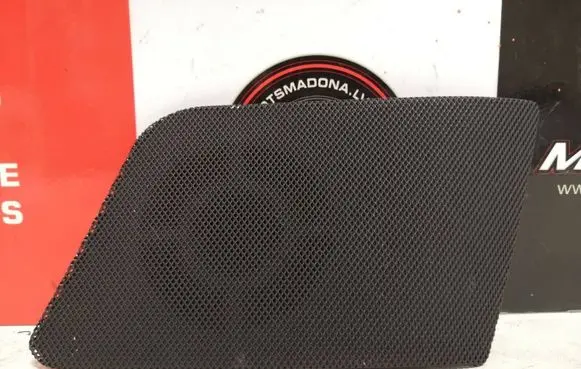 Side speaker trim/cover