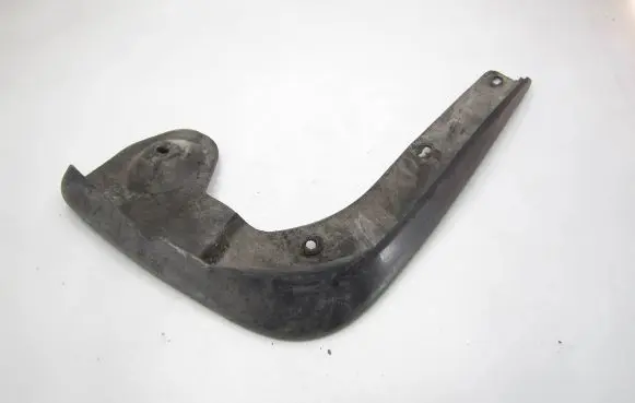 Skoda Octavia Mk2 (1Z) Front mudguard 1Z0821820A