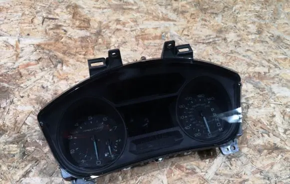 Ford Explorer Speedometer (instrument cluster) DB5T10849EE