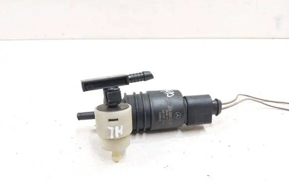 Mercedes-Benz C W204 Windscreen/windshield washer pump 2048660221 42094A 3091387