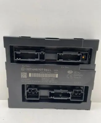 Audi A8 S8 D4 4H Comfort/convenience module 4H0907064L H0K8KG22