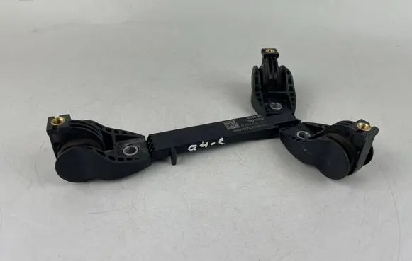Audi Q4 e-tron A/C compressor mount bracket 1EA820034B