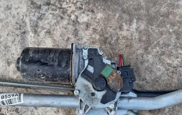 Wiper motor