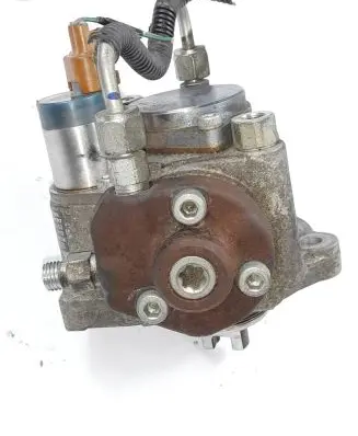 Mazda CX-3 Fuel injection high pressure pump S55013800 05703 HU2940002040