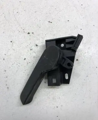 Volkswagen PASSAT B7 Engine bonnet (hood) release handle 1K1823633 1J1823533C